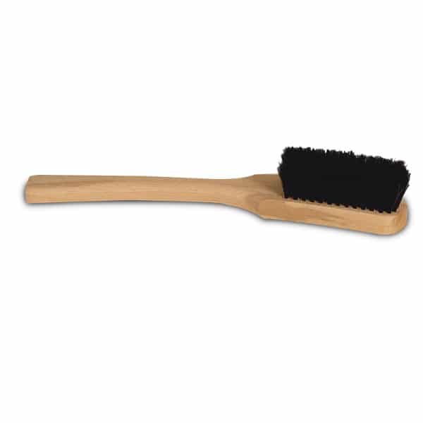 Spotting brush